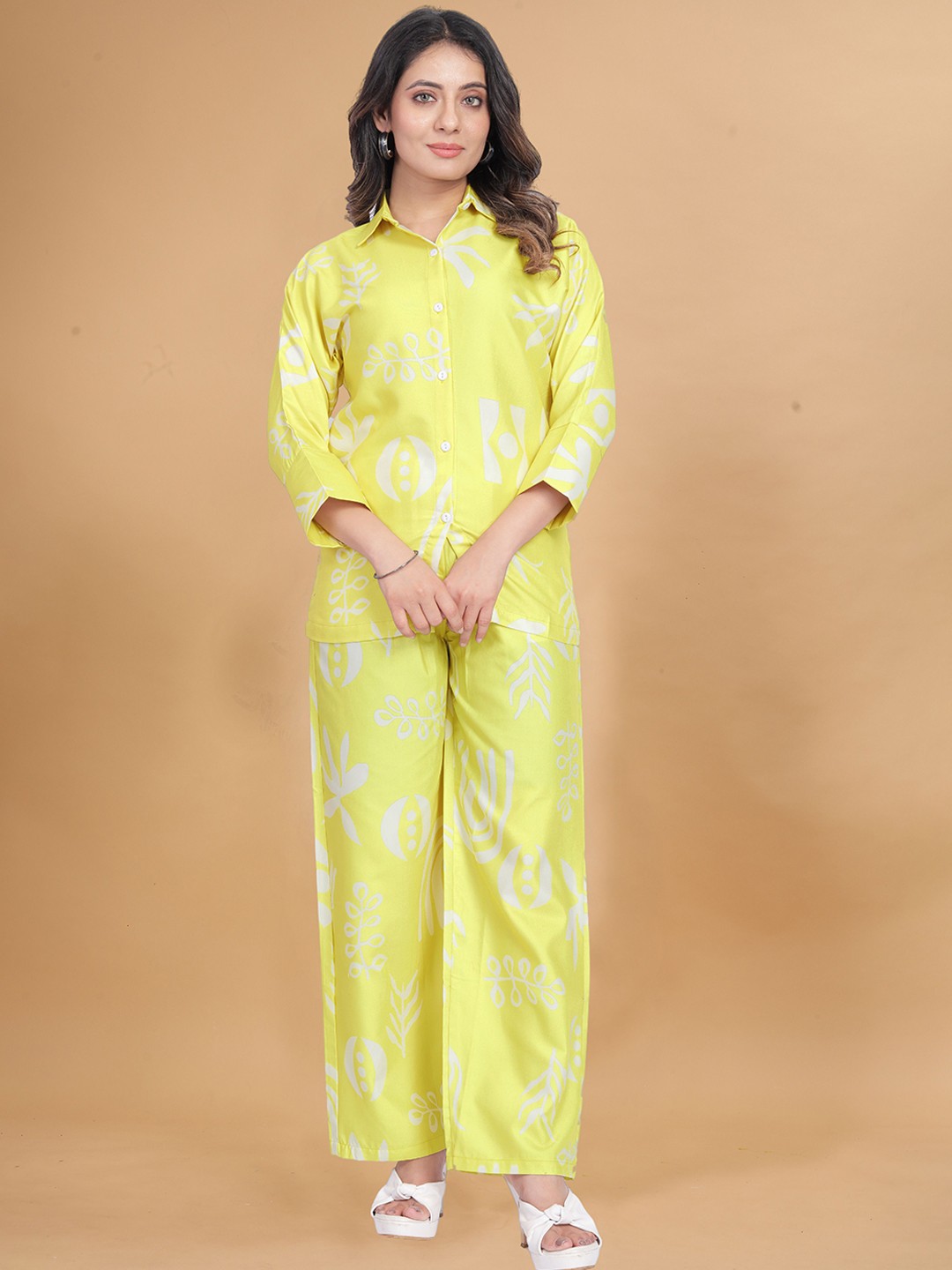 

VEECHIS Printed Shirt With Trousers Co-Ords, Yellow