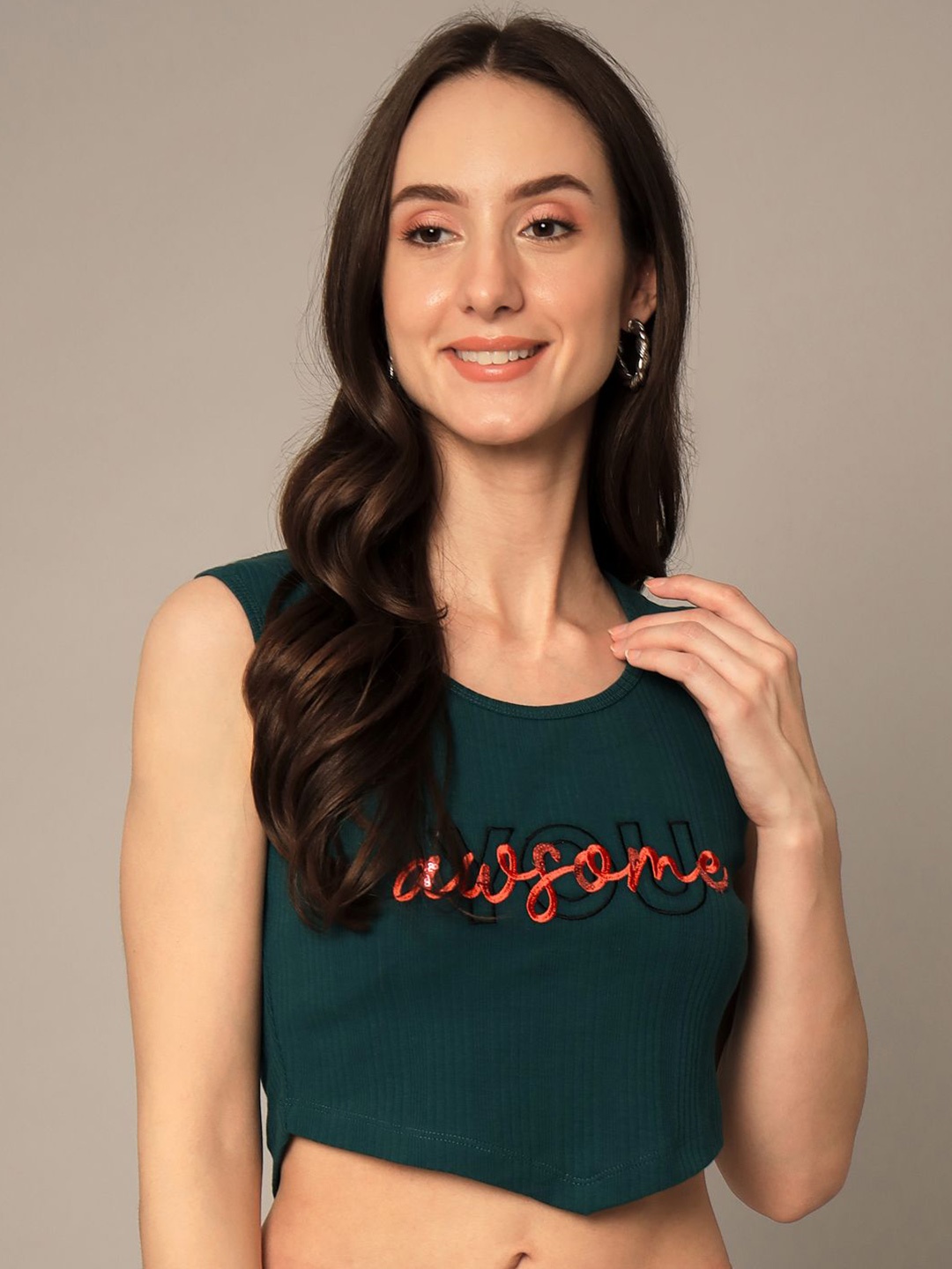 

Yaadleen Women Typography Printed Round Neck Pure Cotton Top, Green