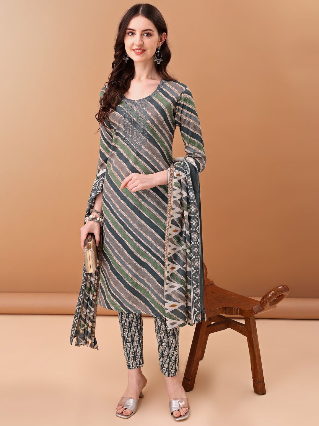 

KALINI Leheriya Printed Sequinned Kurta with Trousers & Dupatta, Grey