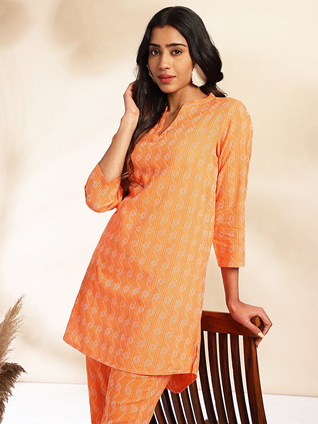 

Janasya Woven Design Mandarin Collar Pure Cotton Tunic With Trousers, Orange