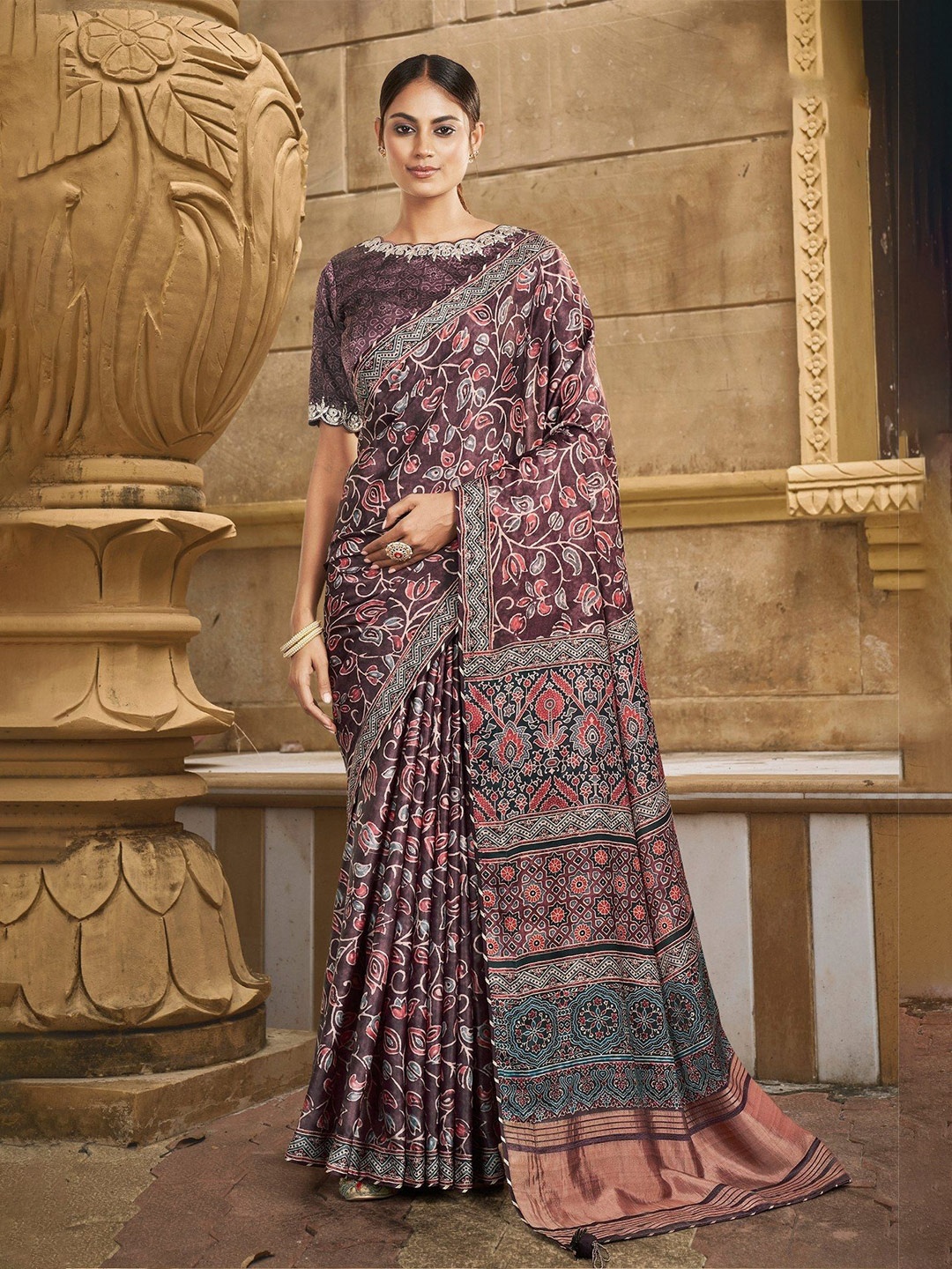

MySilkLove Printed Ethnic Motifs Banarasi Saree, Brown
