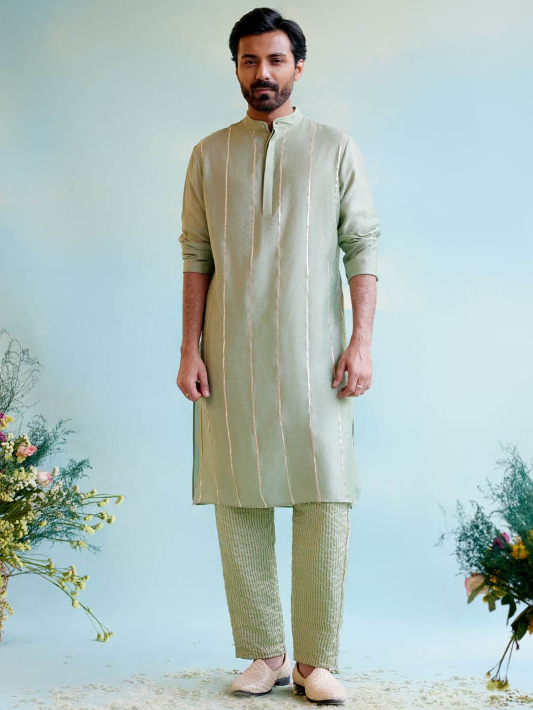 

NERO Striped Mandarin Collar Cotton Straight Kurta, Green