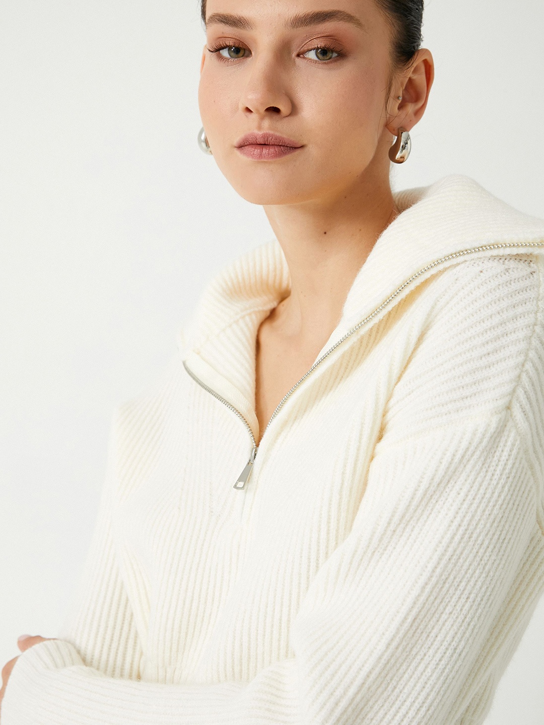 

Koton Women Ribbed Crop Pullover, Beige
