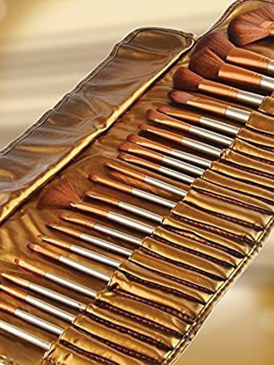 

Yoana Set Of 24 Professional Cosmetic Brushes With Leather Pouch, Gold