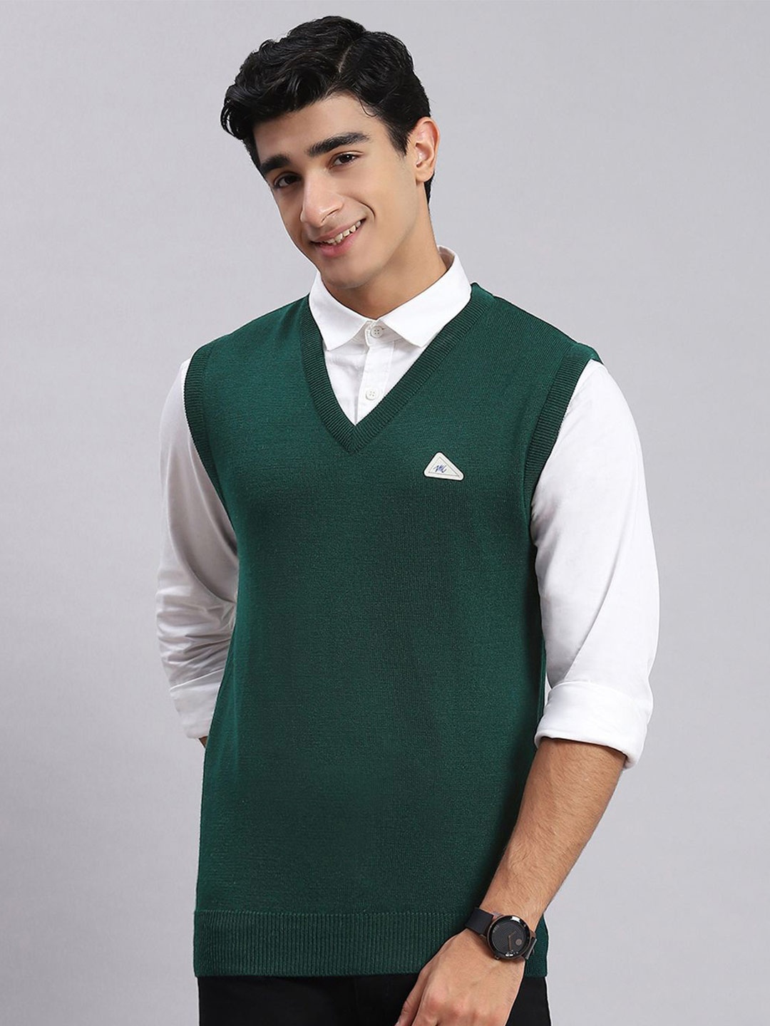 

Monte Carlo Men Woollen Sweater Vest, Green