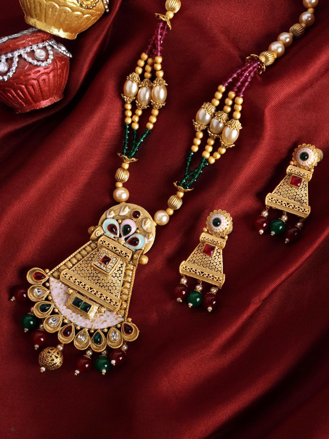 

PANASH Gold-Plated Stone-Studded & Beaded Jewellery Set