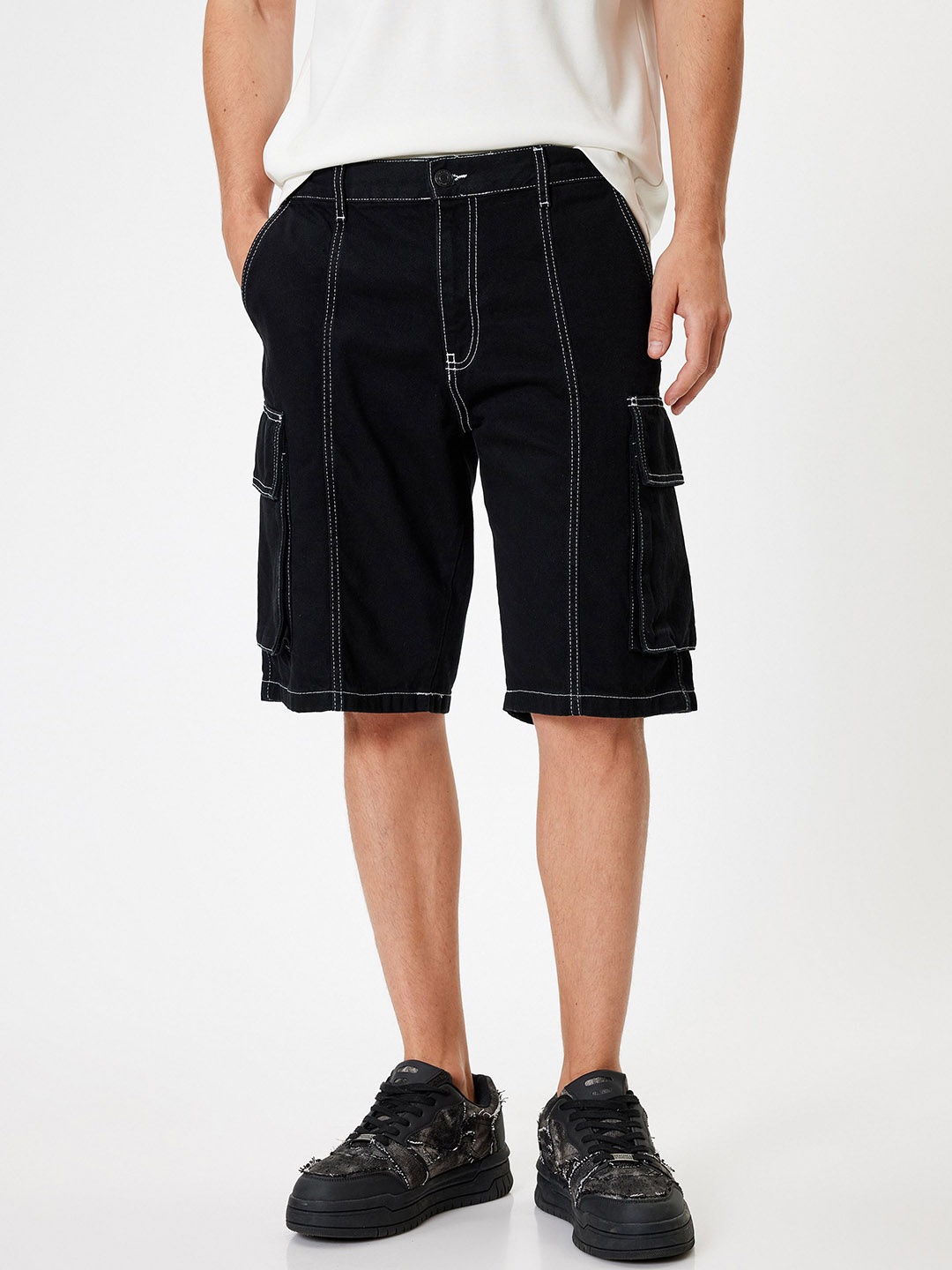 

Koton Men Loose Fit Shorts, Black