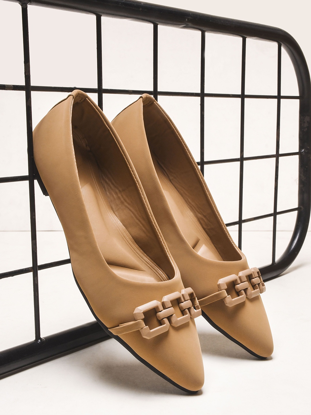

Lavie Women Embellished Pointed Toe Ballerinas, Beige