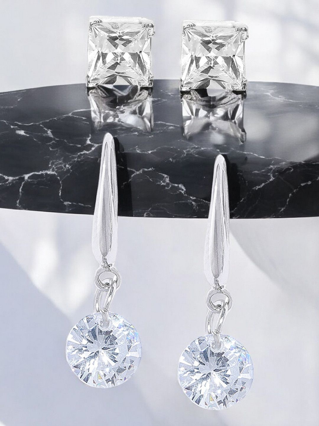 

fabula Contemporary Studs Earrings, Silver
