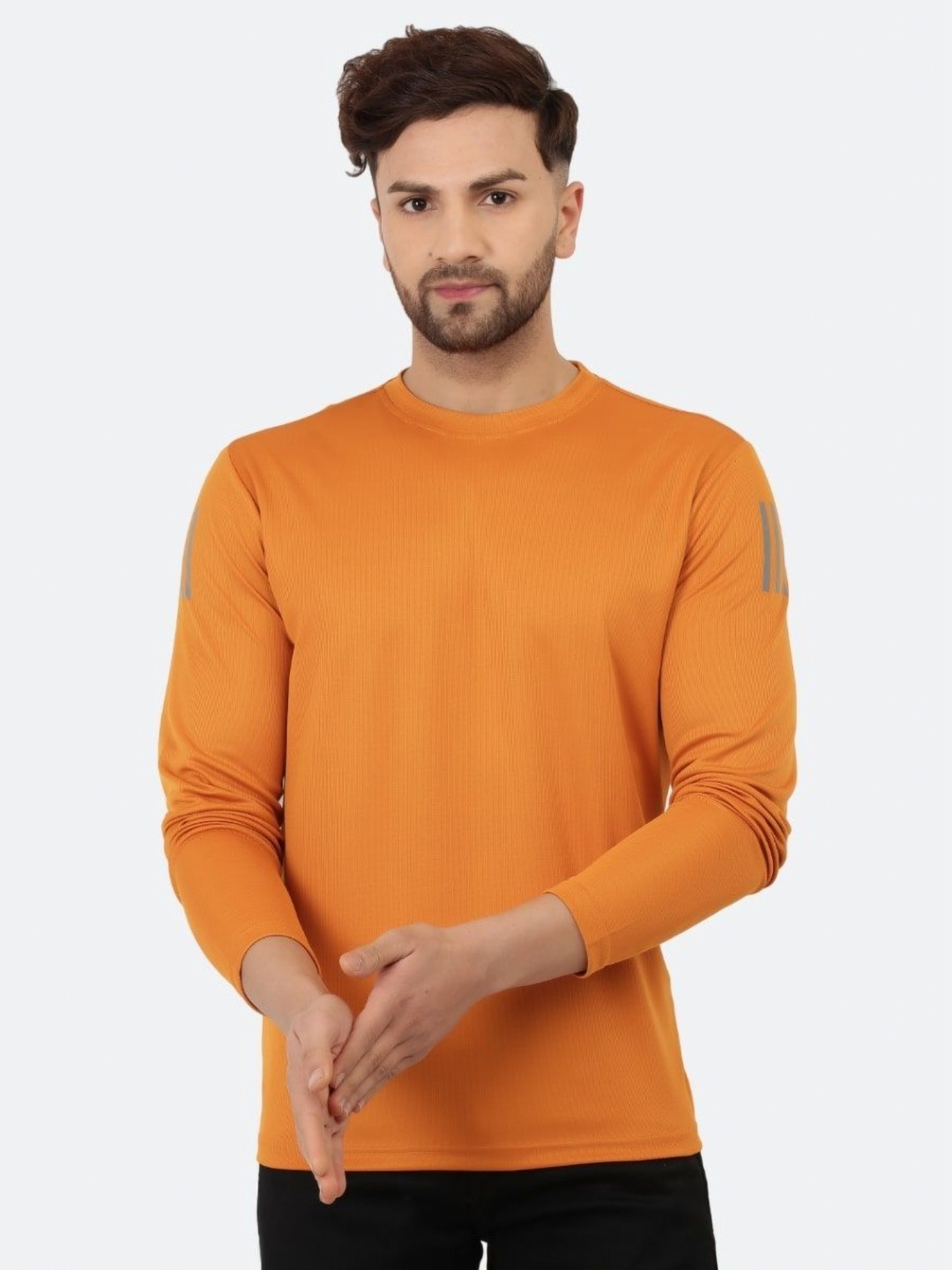 

KROSSSTITCH Men Solid Round Neck T-Shirt, Orange