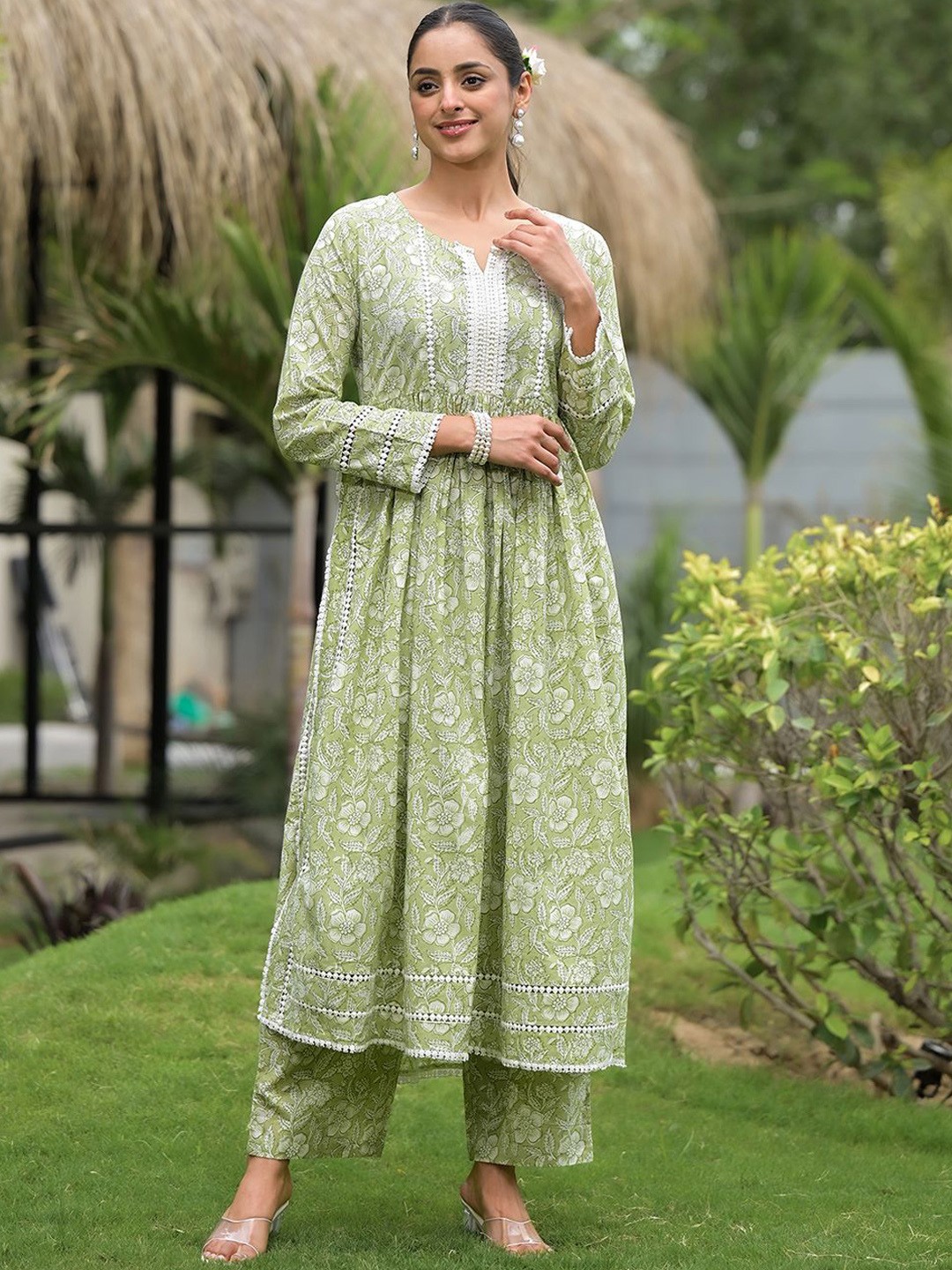 

KALINI Floral Printed Pure Cotton A-Line Kurta with Trousers, Green
