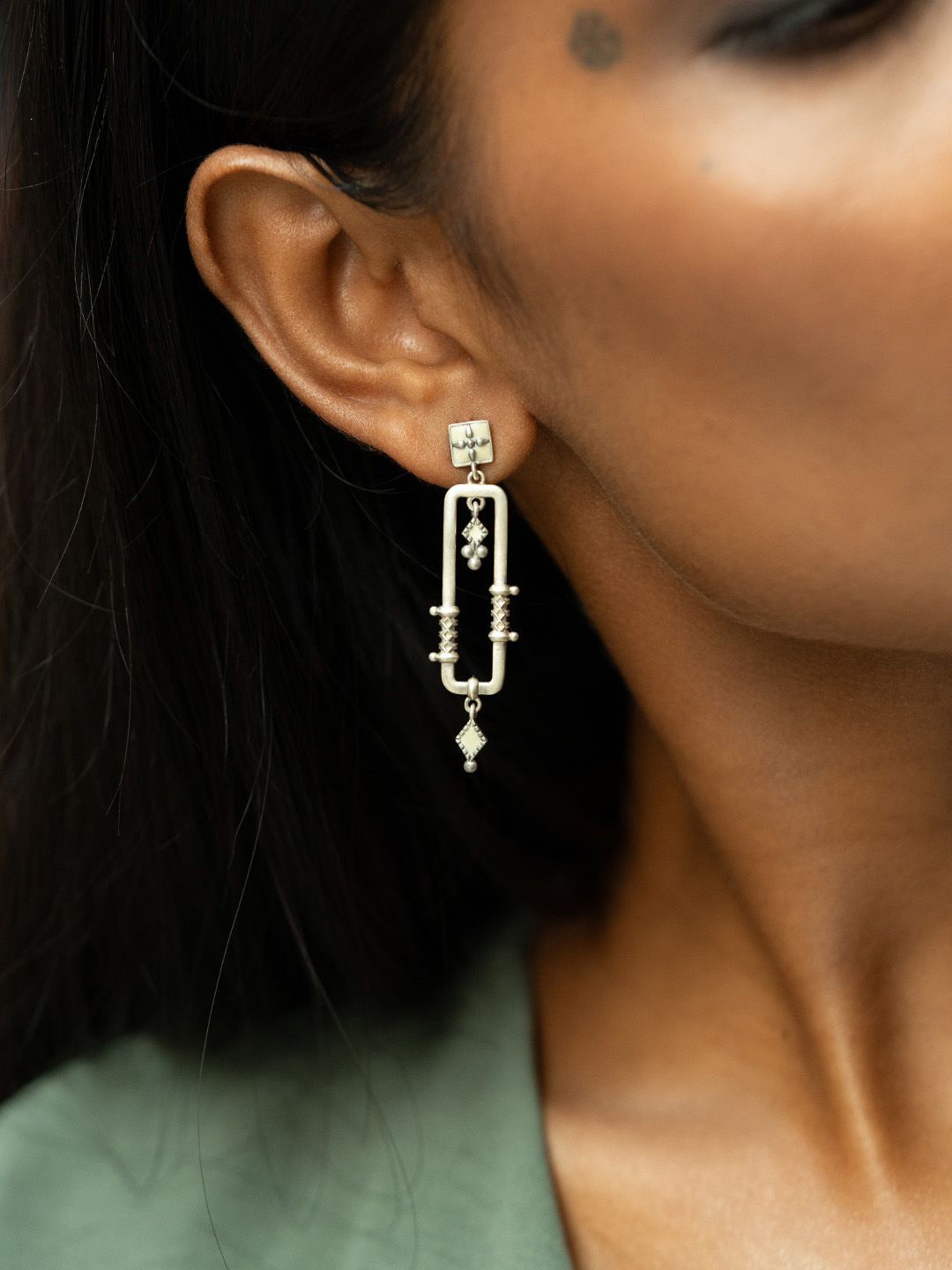 

SHAYA Contemporary Drop Earrings, Silver