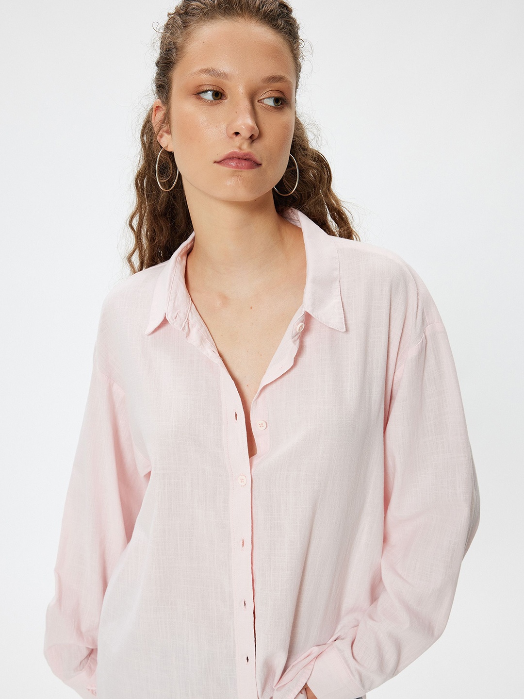 

Koton Women Spread Collar Solid Cotton Casual Shirt, Pink