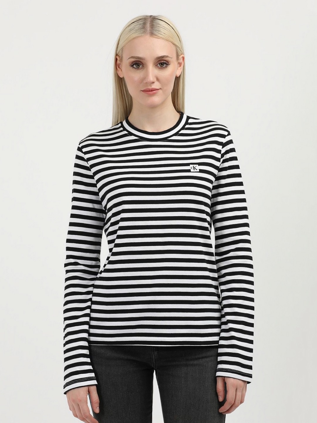

Calvin Klein Jeans Women Striped V-Neck Monochrome Pockets Slim Fit T-shirt, Black