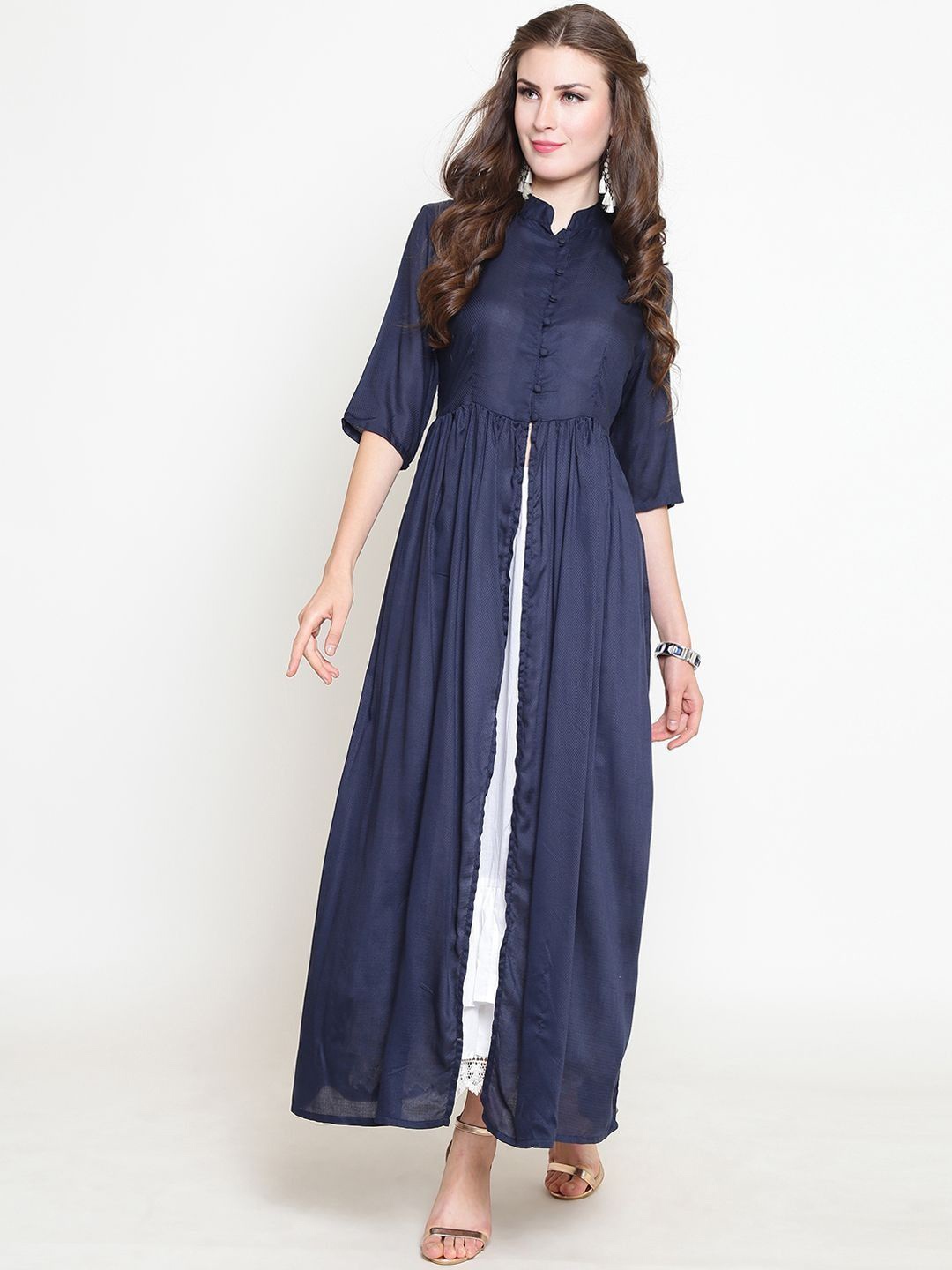 

Sera Mandarin Collar High Slit Fusion Kurta, Navy blue