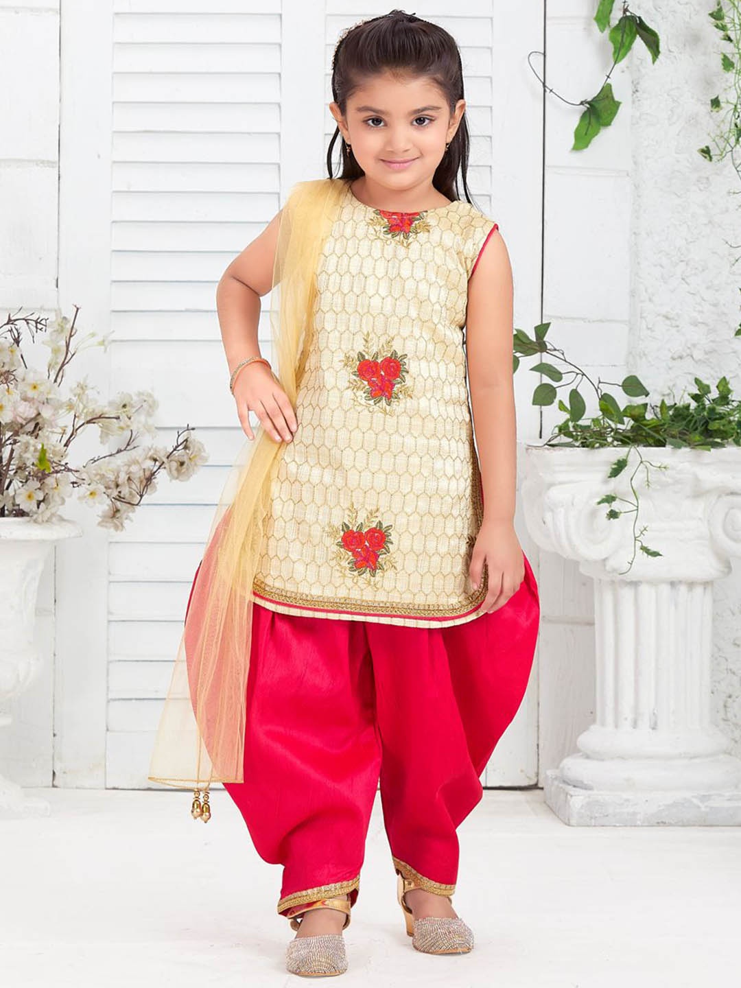 

BAESD Girls Floral Embroidered Pure Silk Kurta With Dhoti Pants & Dupatta, Beige