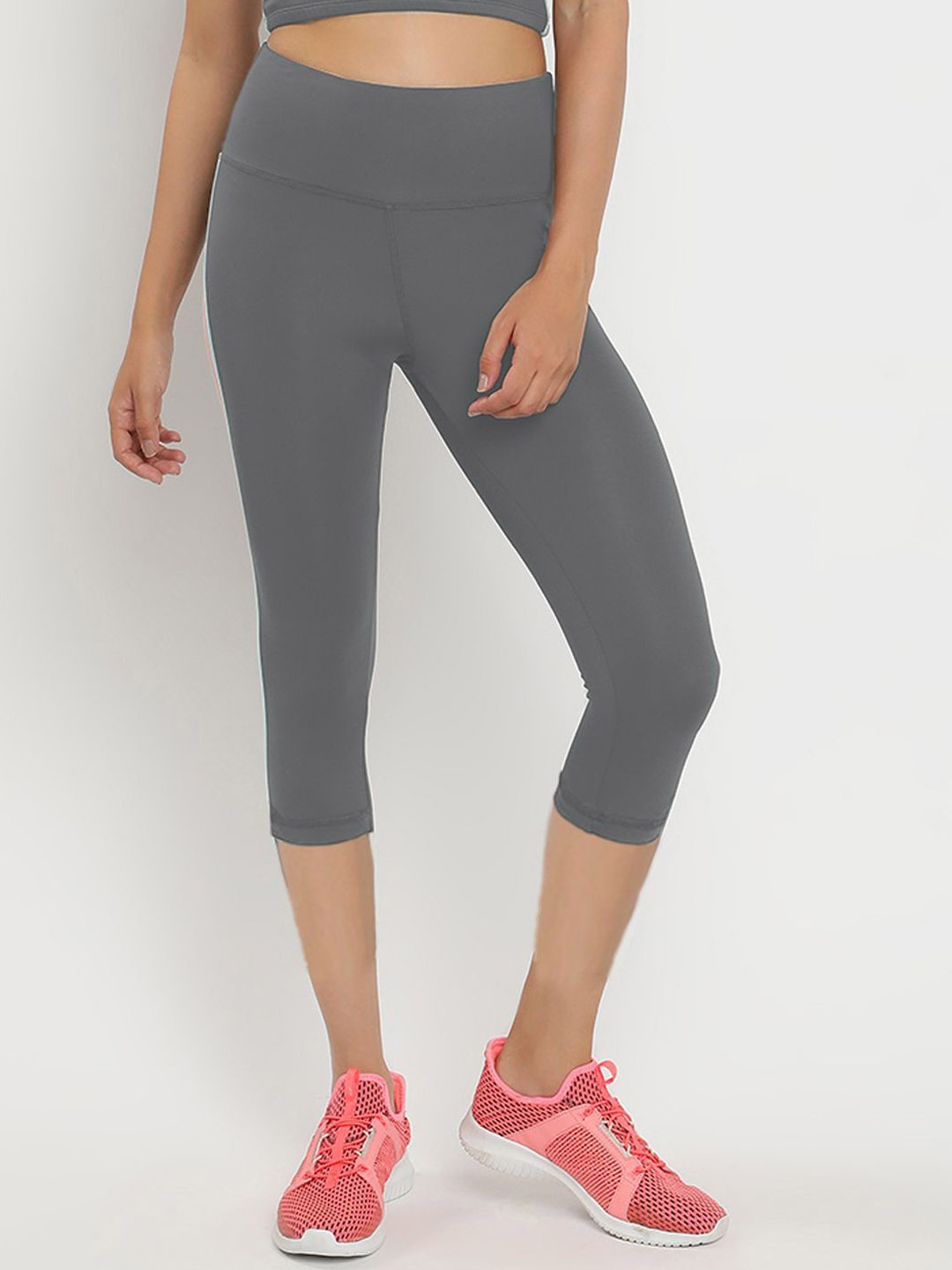

Wearjukebox Women Dry-Fit Striped Cropped Gym Tights, Grey