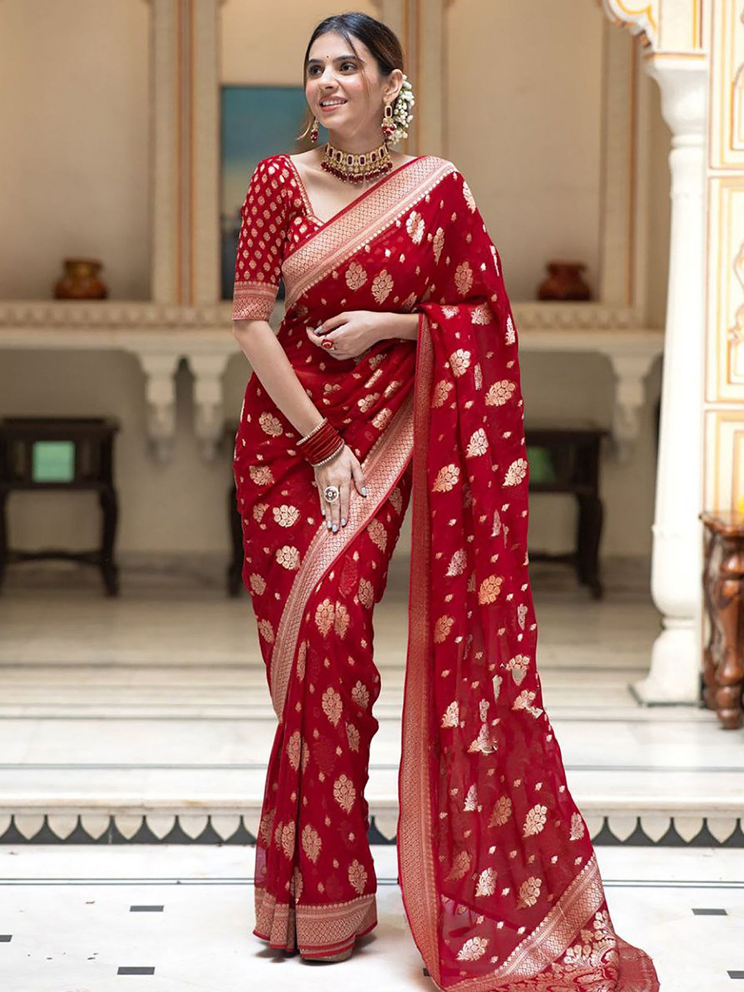 

Anjaneya Sarees Woven Design Zari Silk Blend Banarasi Saree, Red