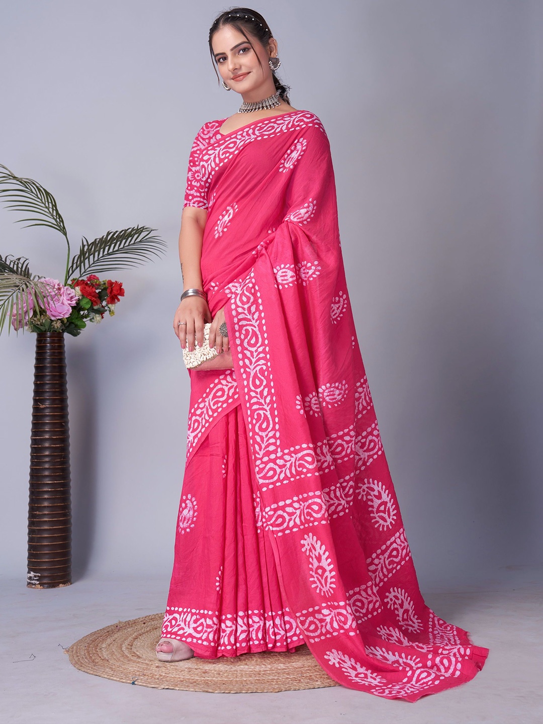 

DIVASTRI Batik Pure Cotton Jamdani Saree, Pink