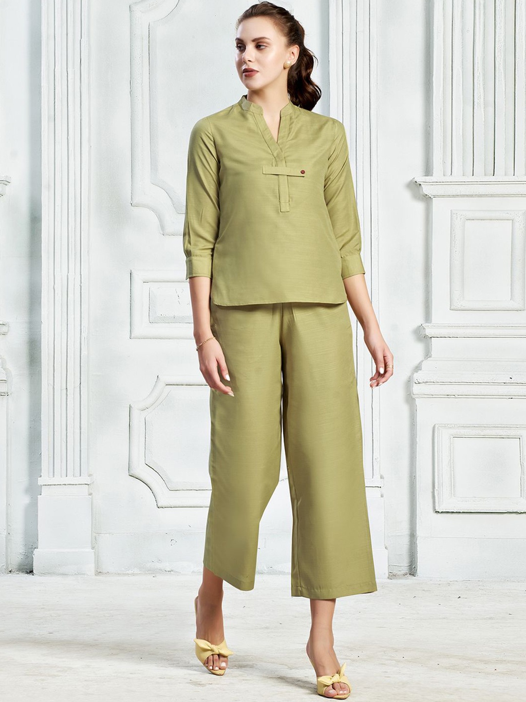 

Selvia Pure Cotton Three Quarter Sleeve Top & Trouser, Khaki