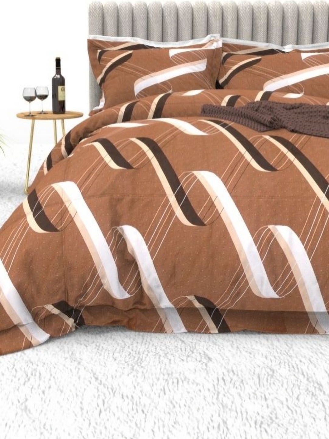 

THE WHITE MOSS Bronze-Toned & White 220 TC King Bedsheet with 2 Pillow Covers