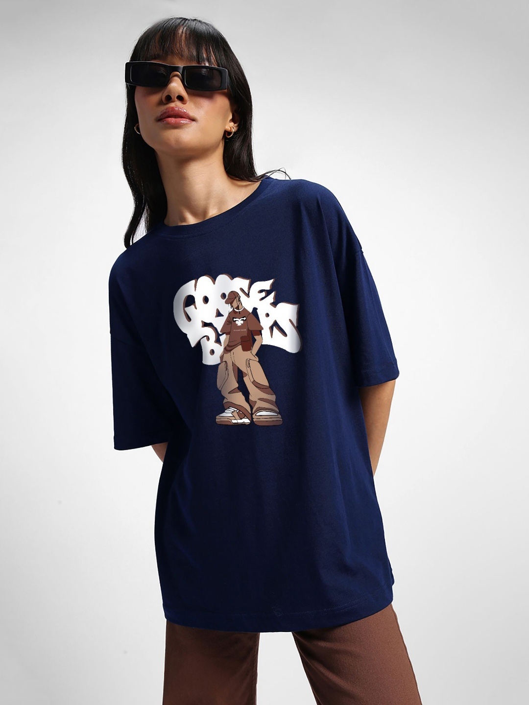 

MISCHIEF MONKEY Women Typography Printed Tropical Pockets T-shirt, Navy blue