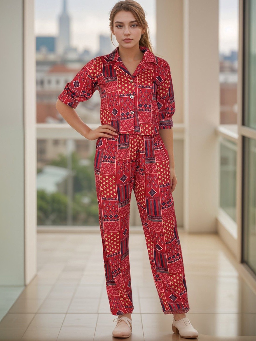 

BAESD Printed Crop Shirt With Palazzos Co-Ords, Maroon