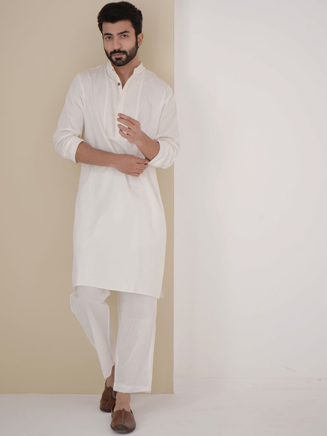 

NERO Yoke Design Band Collar Cotton Straight Kurta, White