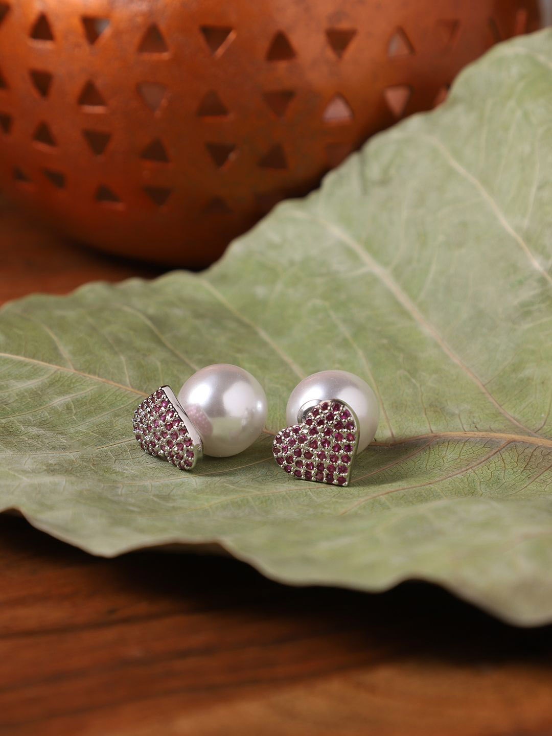 

VENI Contemporary Studs Earrings, Pink
