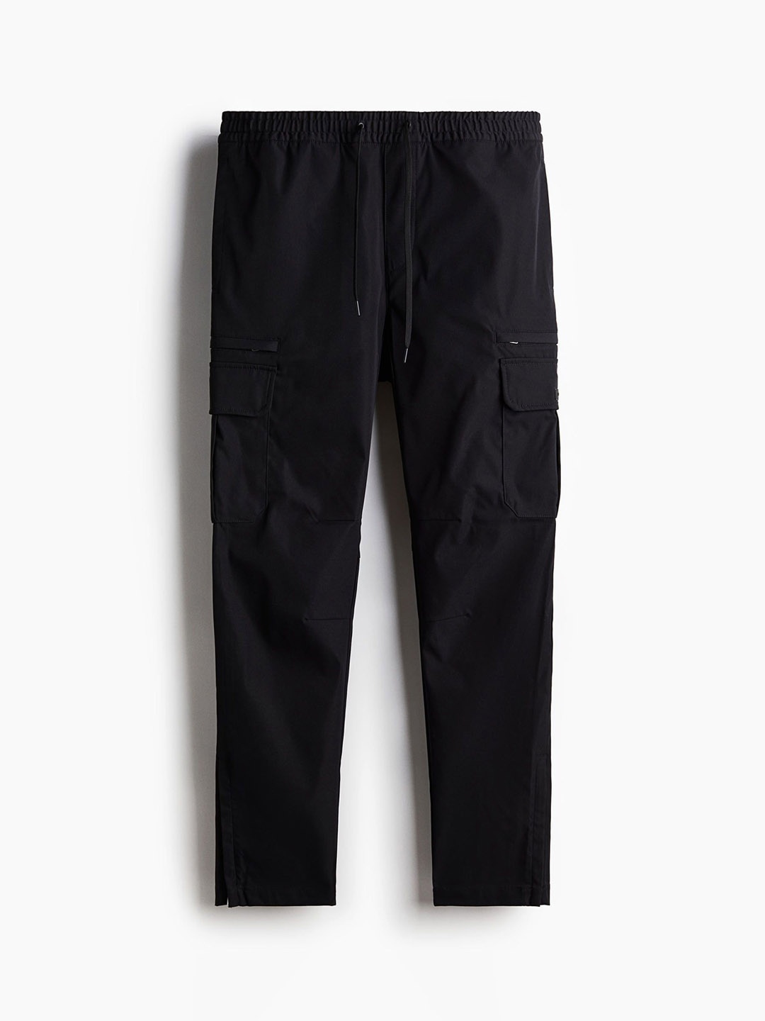 

H&M Men Slim Fit Cargo Trousers, Black