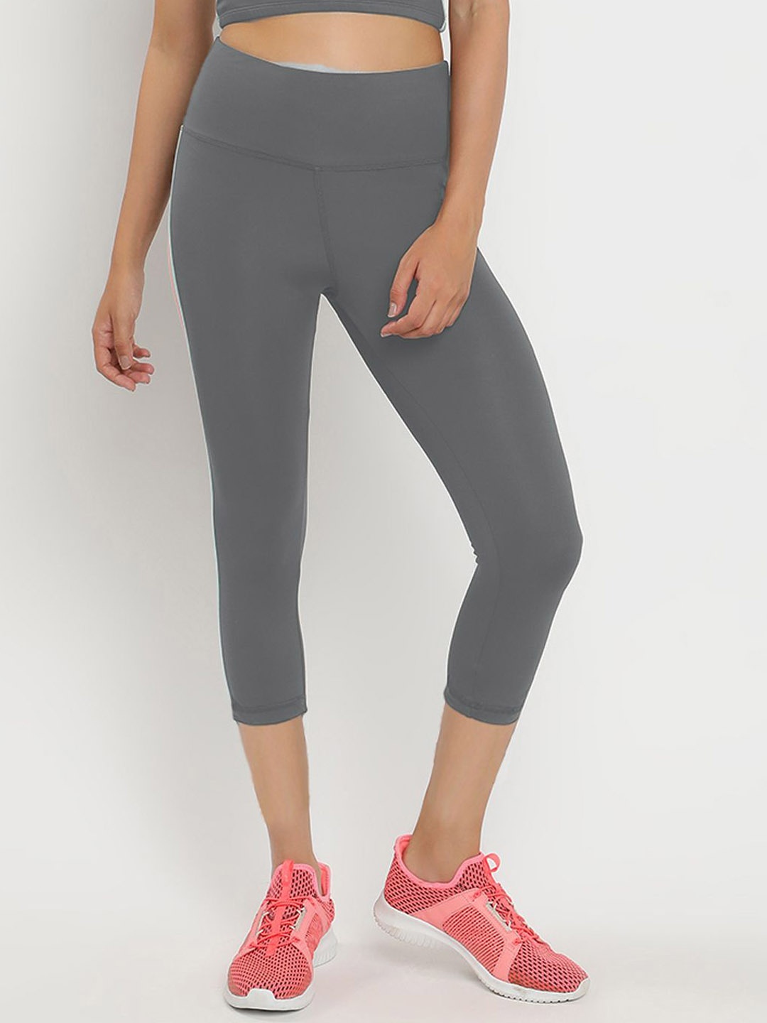 

Wearjukebox Women Dry-Fit Striped Gym Tights, Grey