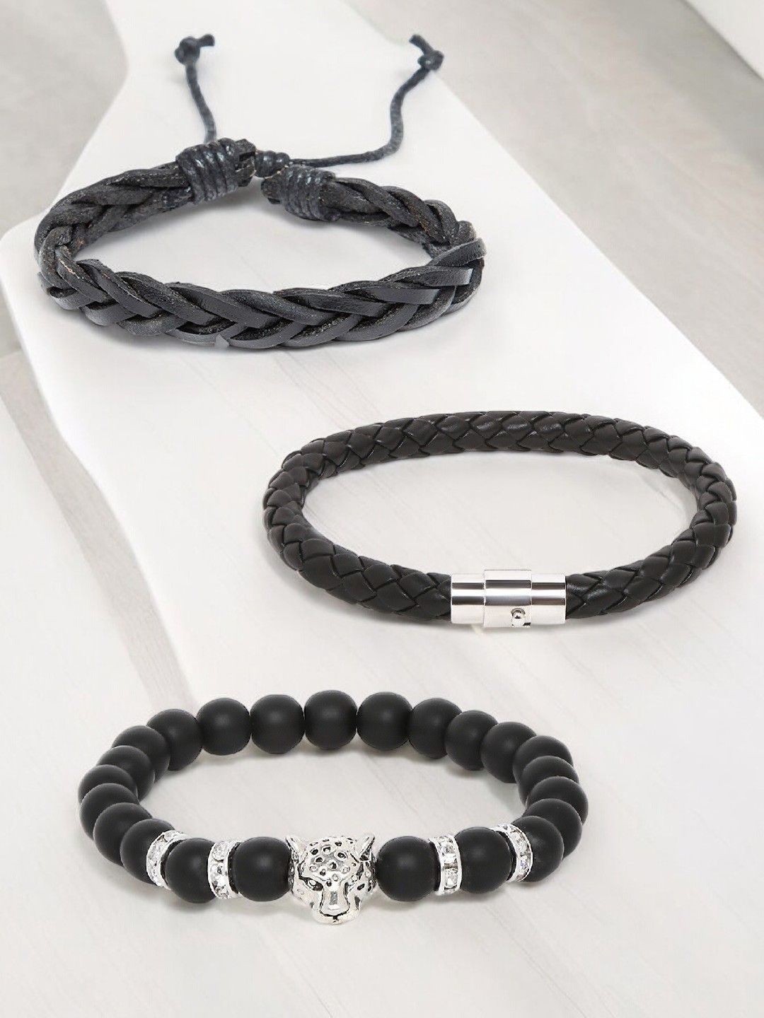 

OOMPH Men Pack of 3 Elasticated Leather Bracelet, Silver
