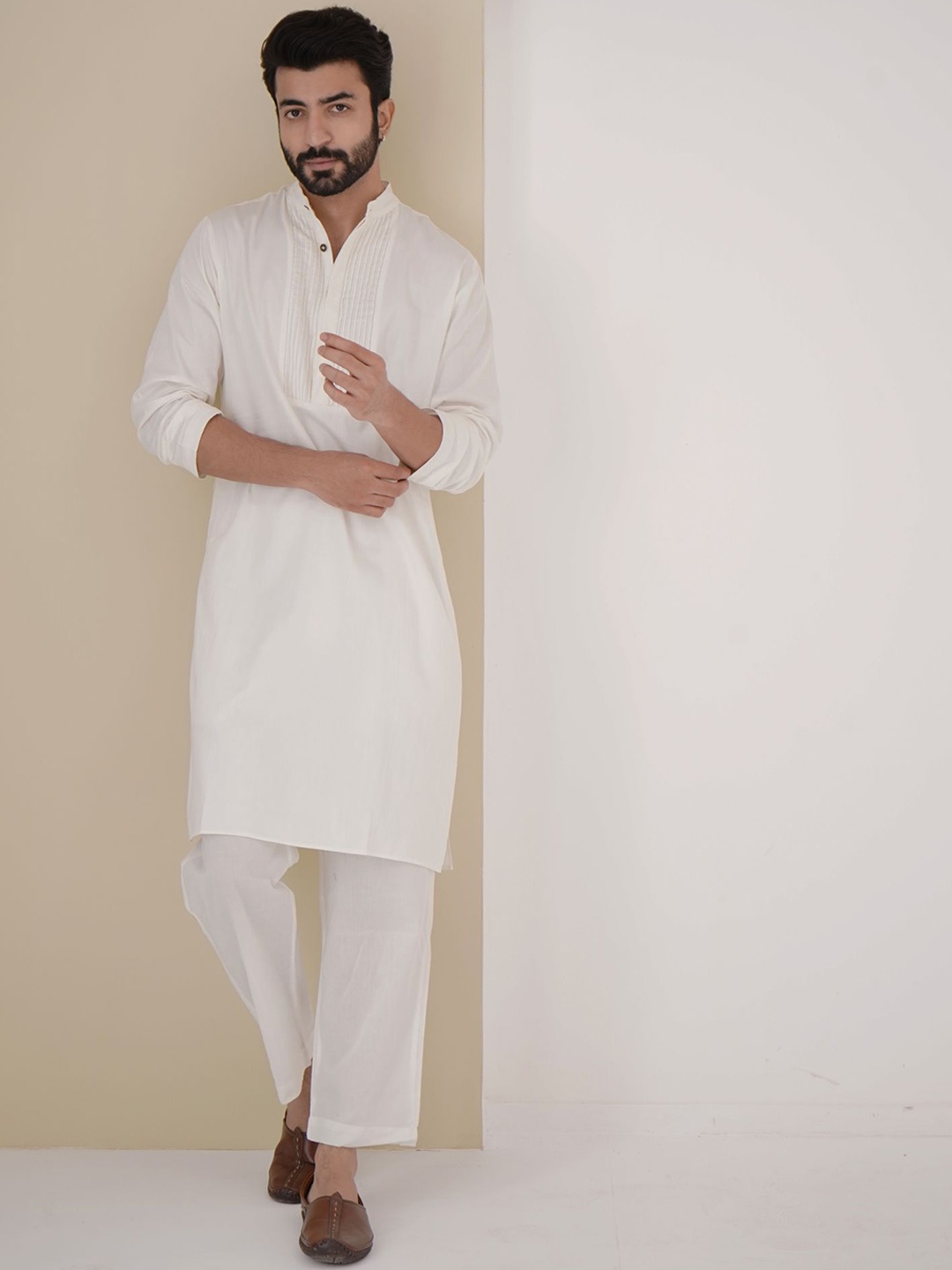 

NERO Yoke Design Band Collar Cotton Straight Kurta, White