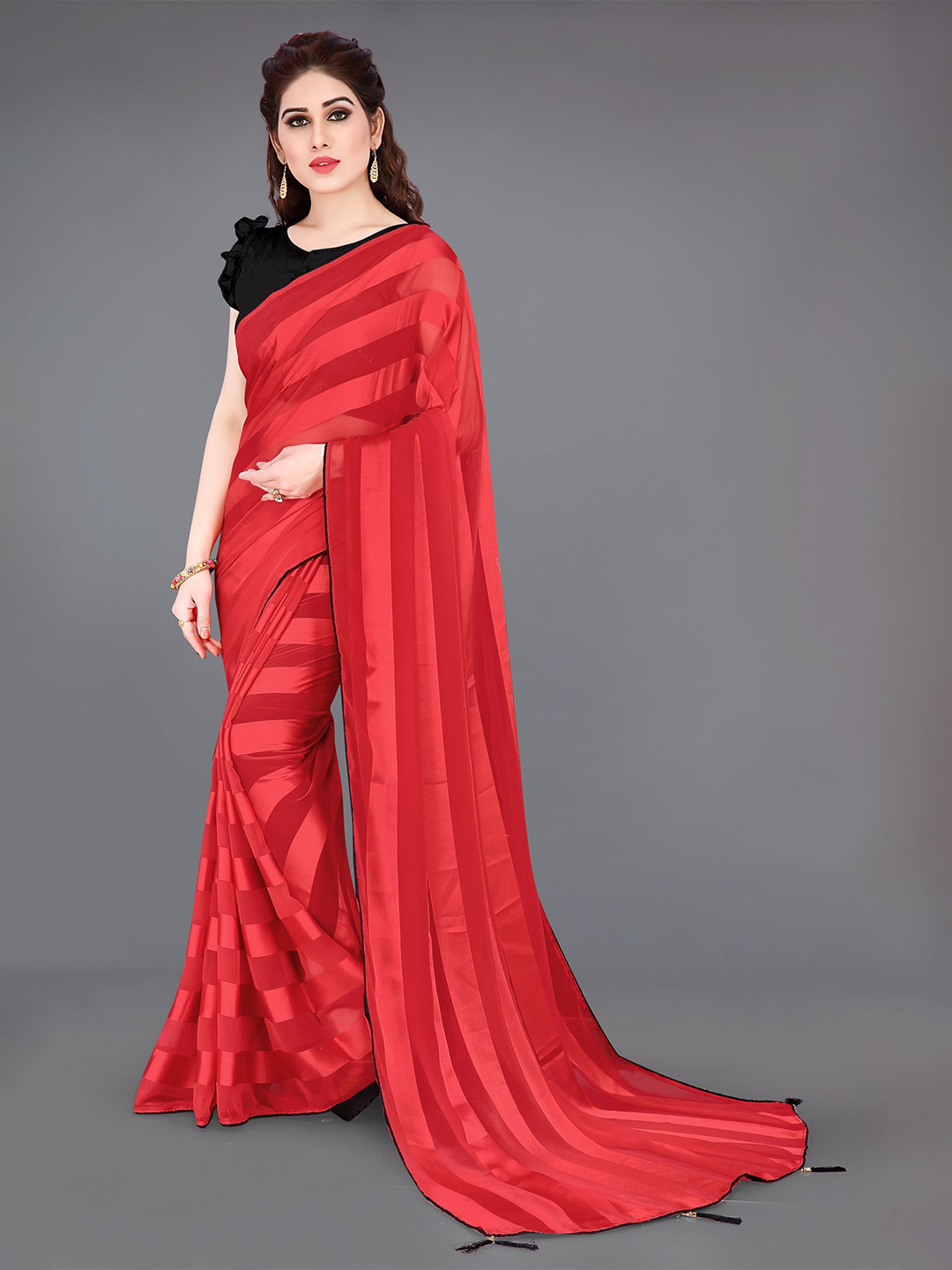 

MIRCHI FASHION Striped Zari Saree, Red