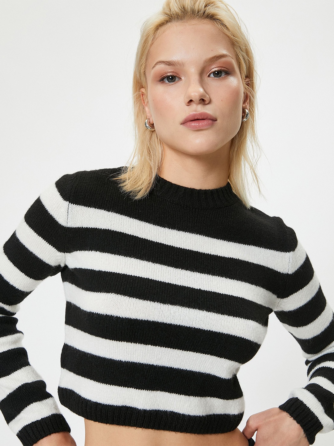 

Koton Women Striped Pullover, Black