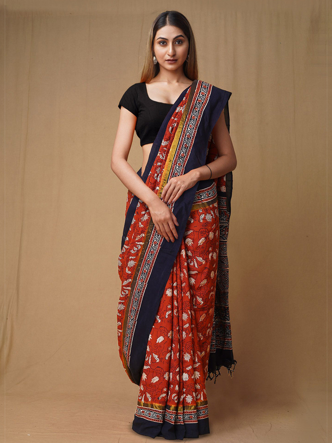 

Unnati Silks Floral Art Silk Handloom Chanderi Saree, Red
