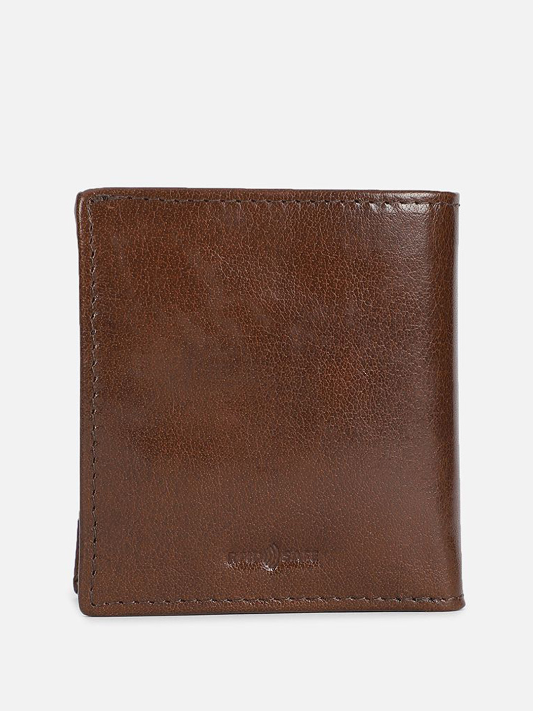 

Van Heusen Men Leather Two Fold Wallet, Brown