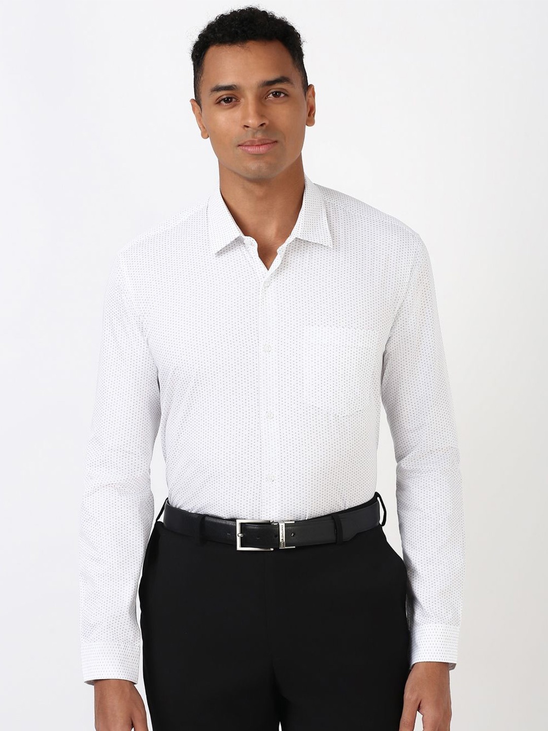 

Peter England Men Spread Collar Micro Ditsy Printed Cotton Formal Shirt, White