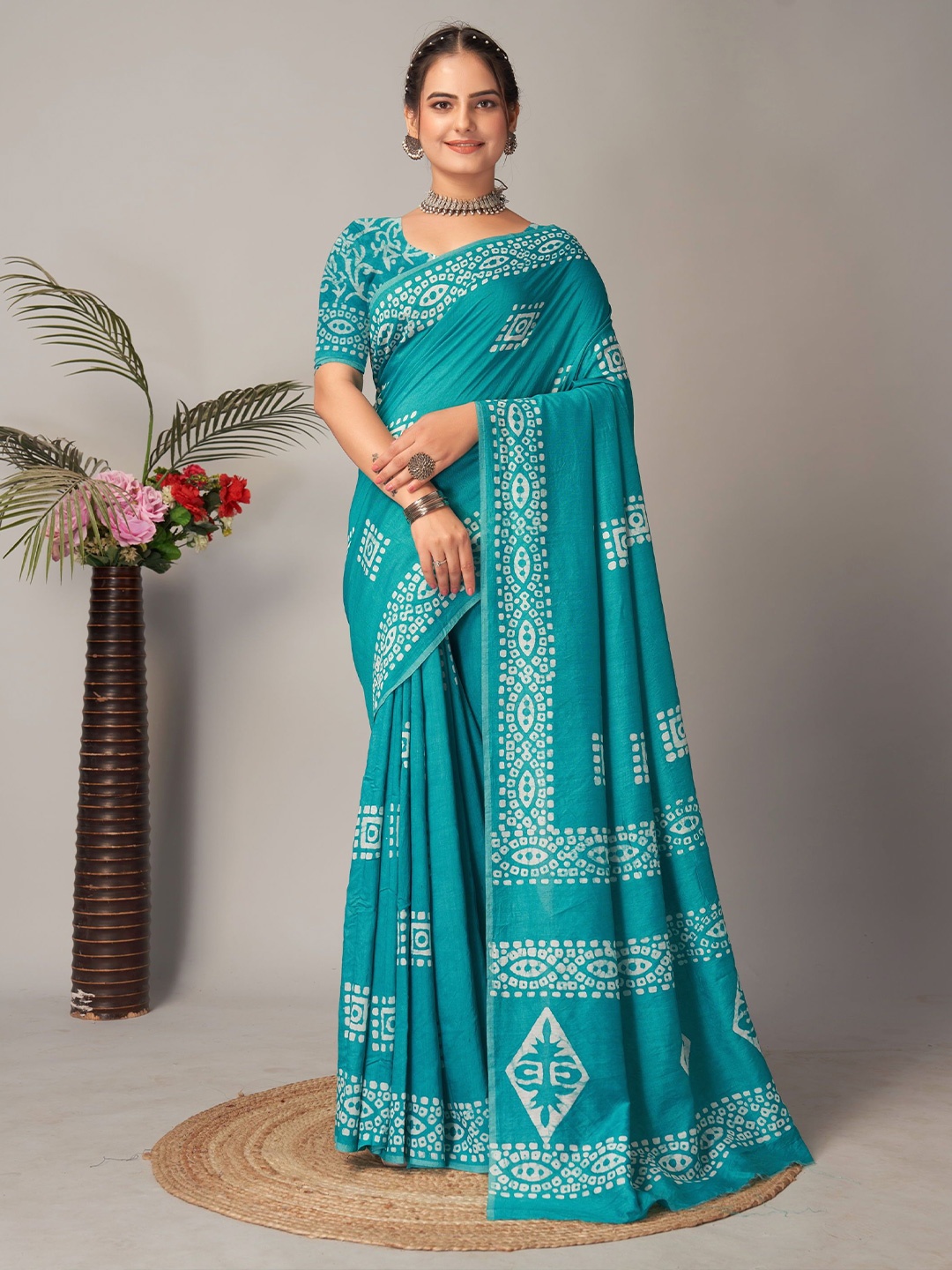

DIVASTRI Batik Pure Cotton Jamdani Saree, Green