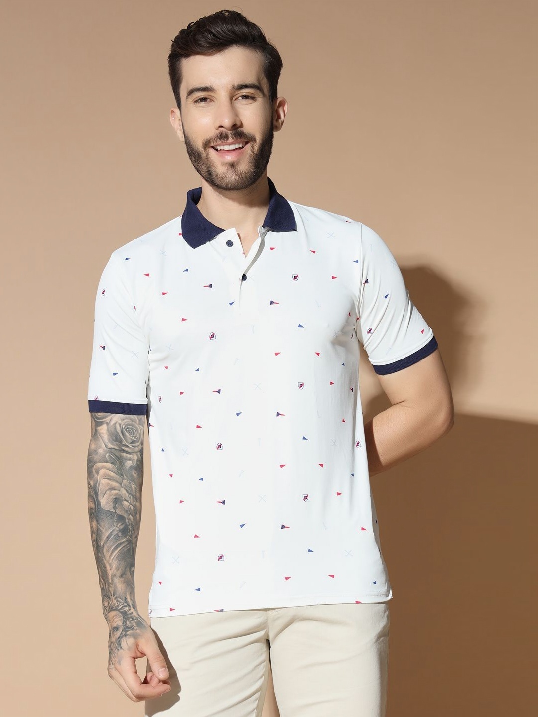 

GLITO Men Conversational Printed Polo Collar T-Shirt, White