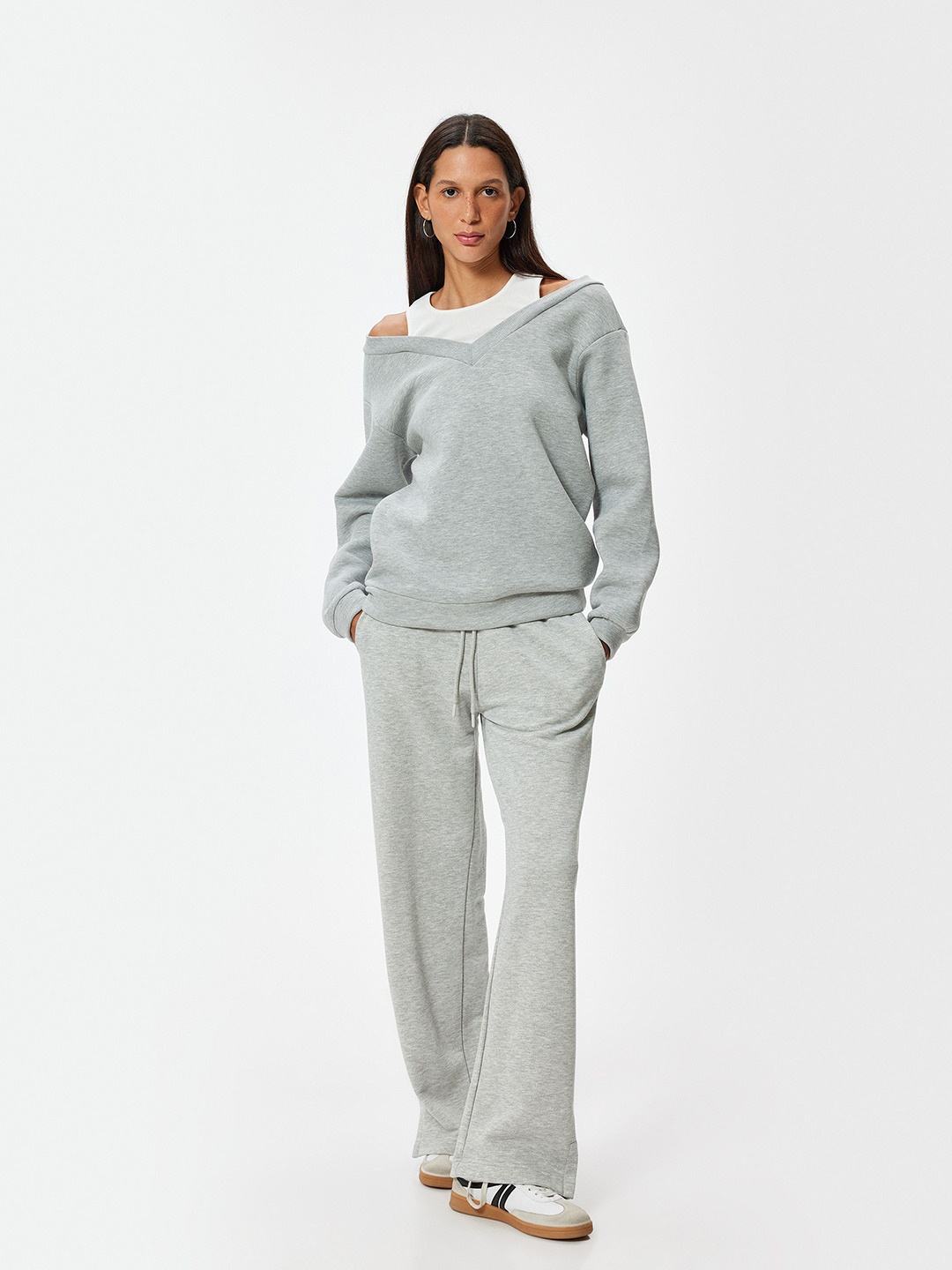 

Koton Women Solid Sweatshirt, Grey
