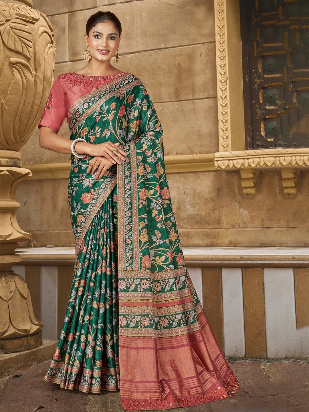 

MySilkLove Printed Mirror Work Ethnic Motifs Silk Blend Banarasi Saree, Green