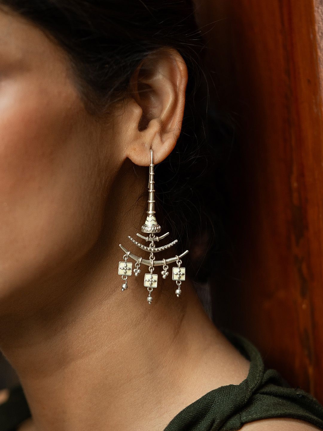 

SHAYA Contemporary Jhumkas Earrings, Silver