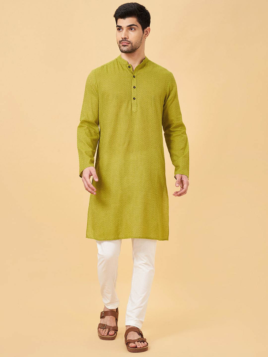 

indus route by Pantaloons Geometric Embroidered Thread Work Straight Kurta, Green