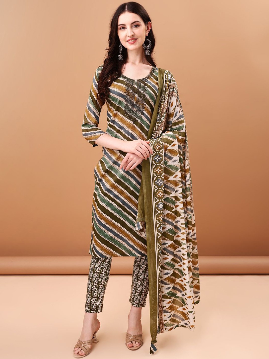

KALINI Leheriya Printed Kurta with Trousers & Dupatta, Green