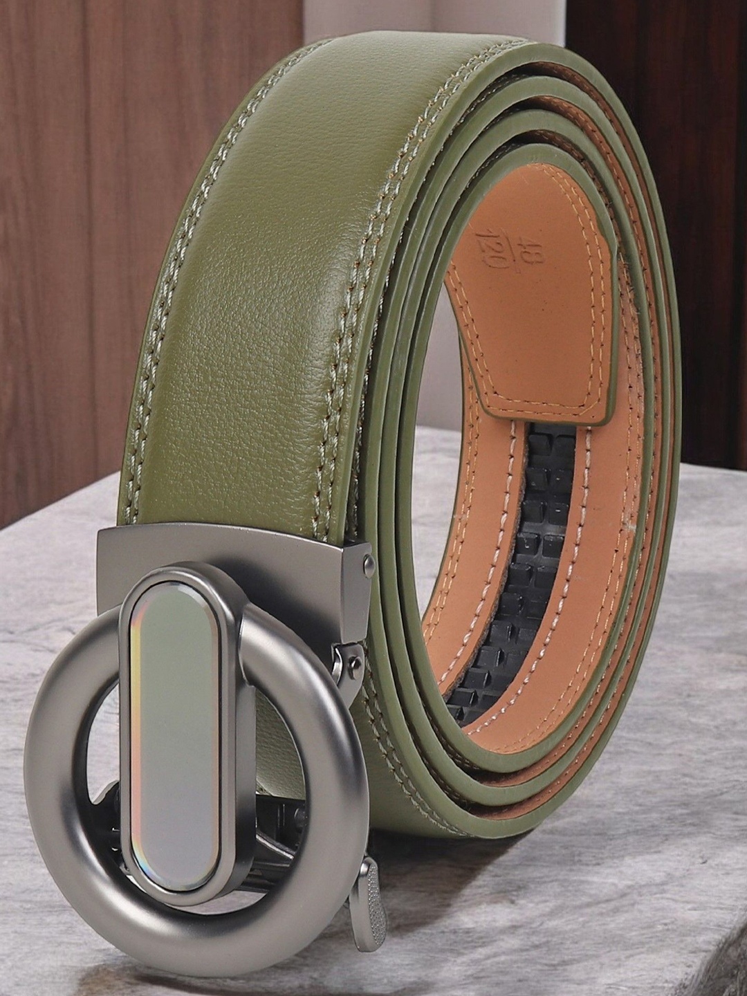 

INVICTUS Men Slider Buckle Closure Textured Casual Belt, Green