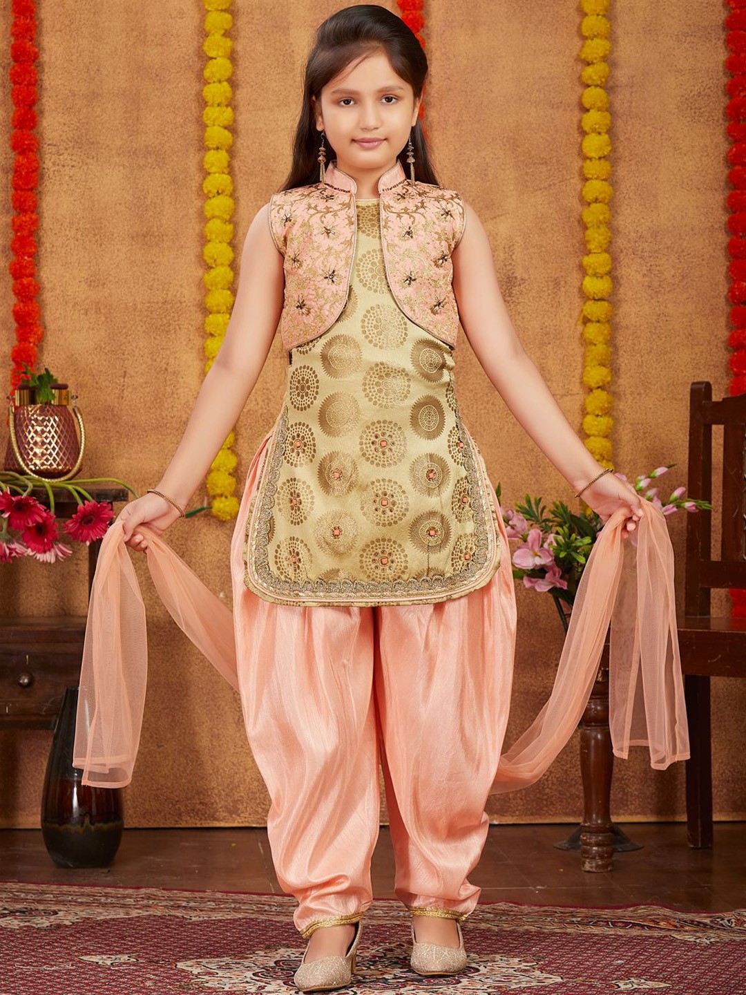 

BAESD Girls Ethnic Woven Design Regular Straight Kurti with Salwar & Dupatta, Beige