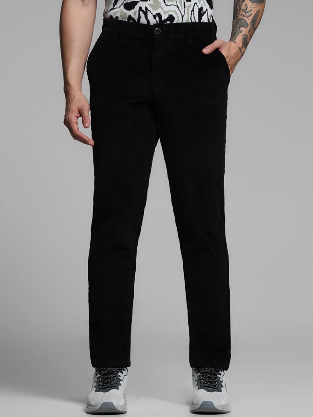 

Jack & Jones Men Slim Fit Trousers, Black