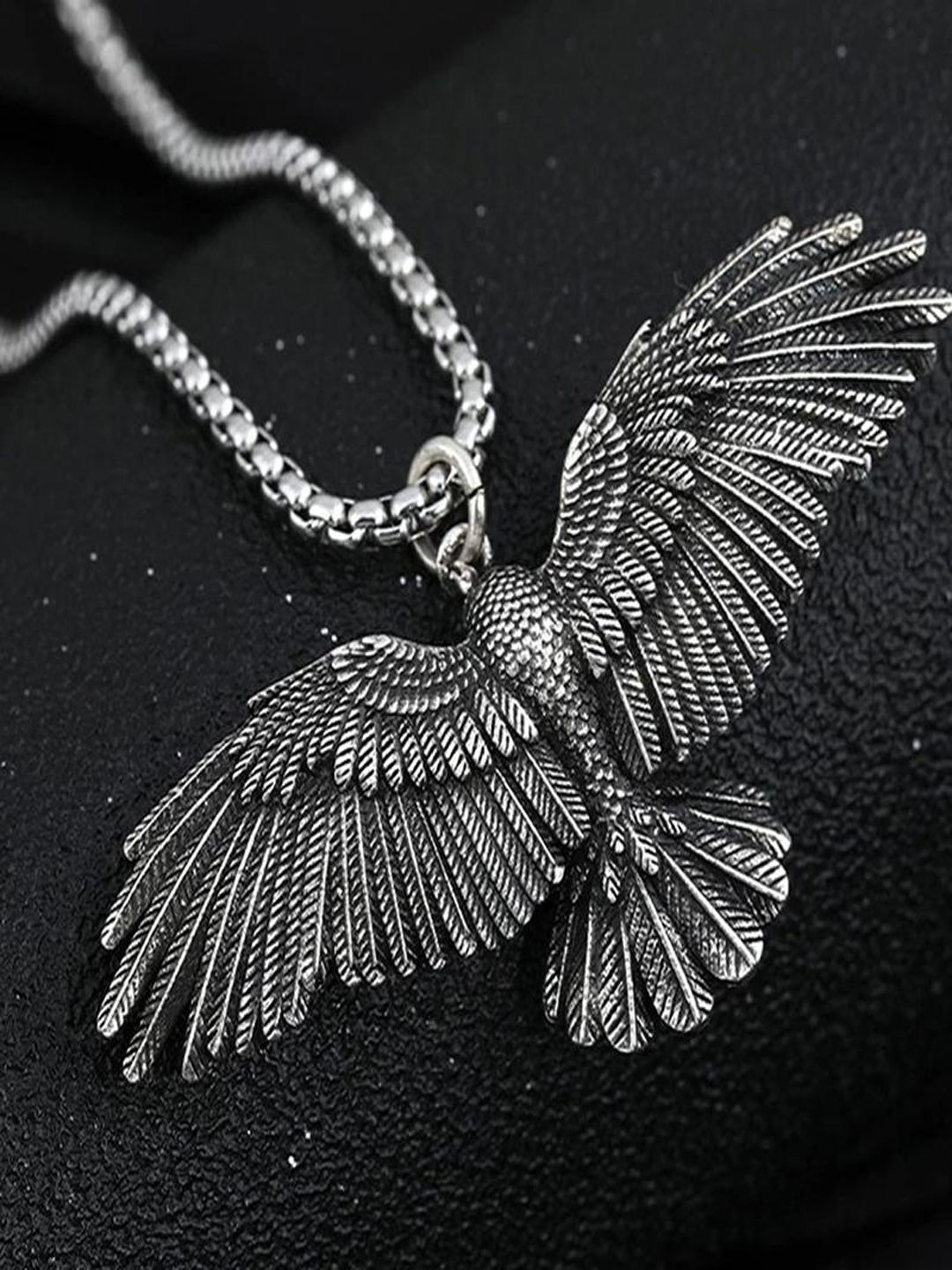 

KRENOZ Men Silver-Plated Contemporary Stainless Steel Pendant With Chain