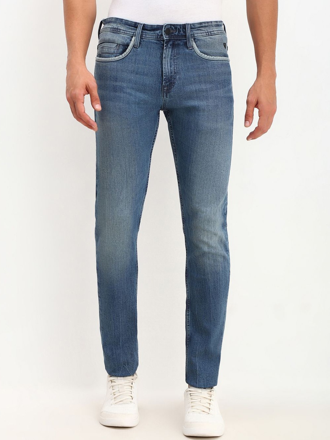 

Allen Solly Men Skinny Fit Light Fade Jeans, Blue